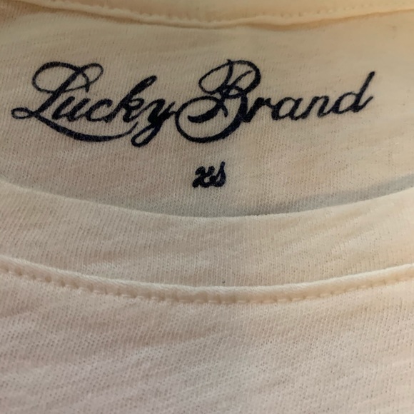 Lucky brand tshirt - Picture 2 of 2